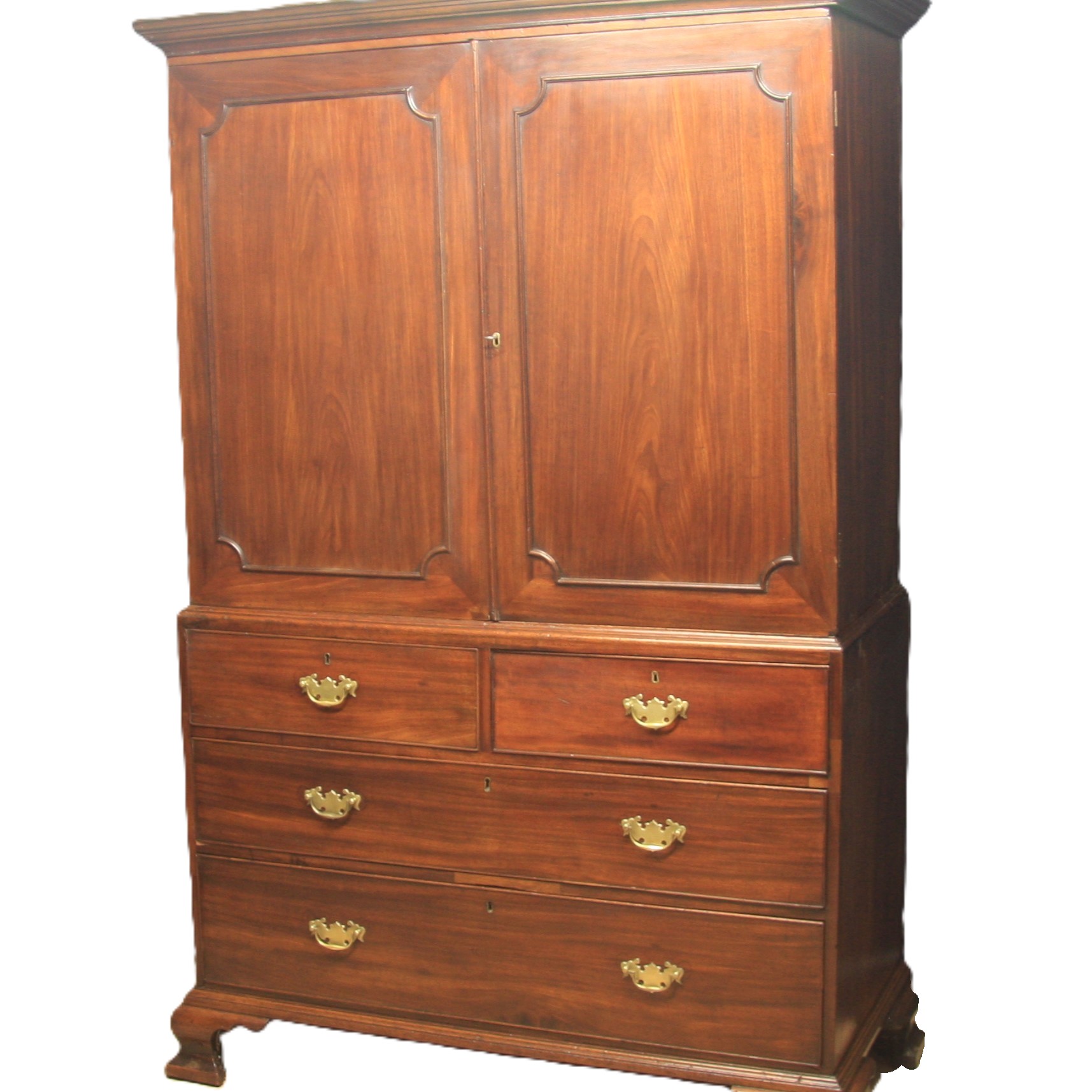 Armoires / Linen Press
