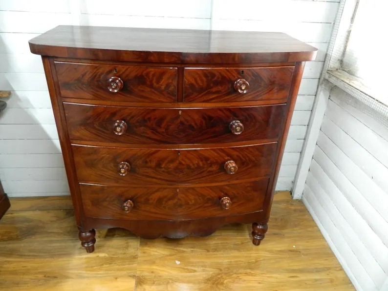 Victorian Mahogany Chest of Drawers