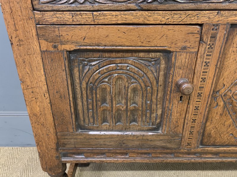Ipswich Oak Dresser