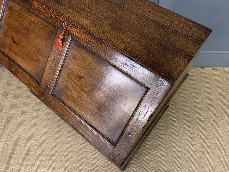Oak Bureau