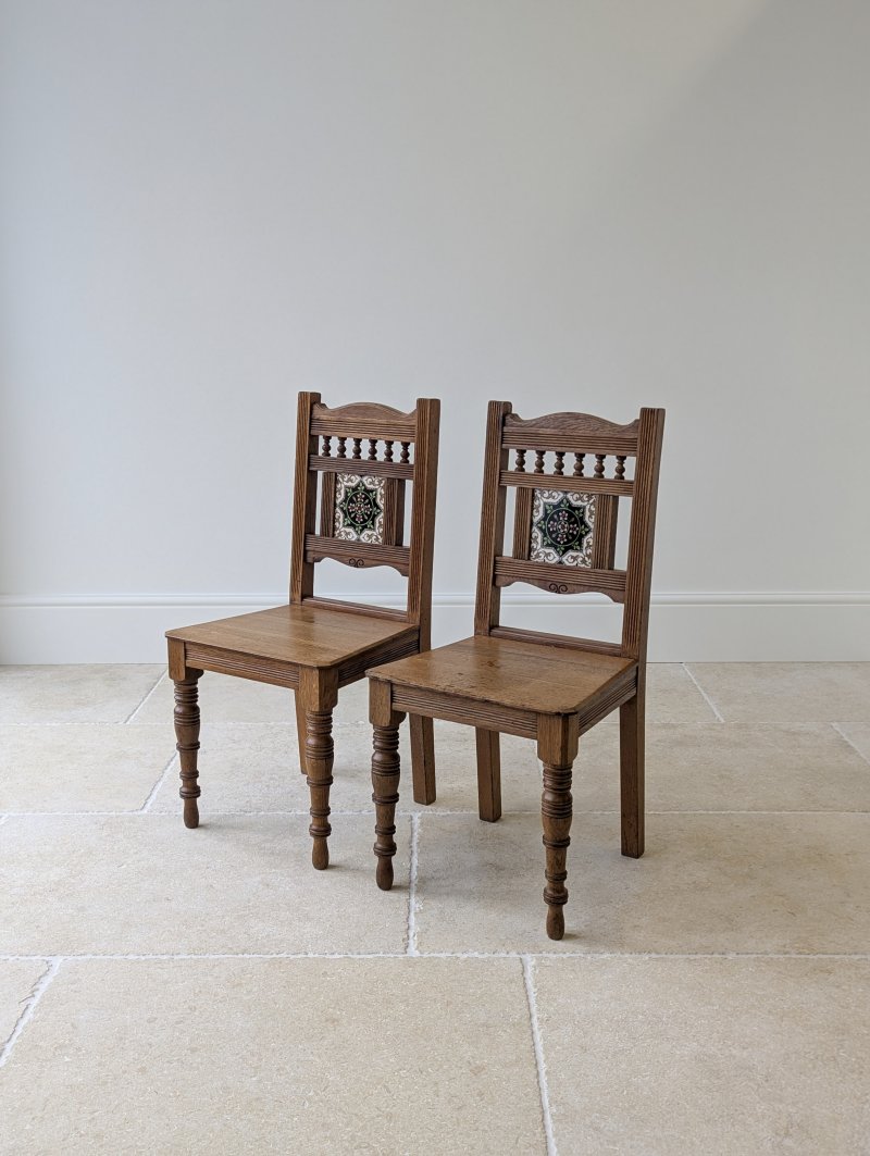 Pair of Antique Victorian Oak Side Chairs with Ceramic Tile Backs c.1890
