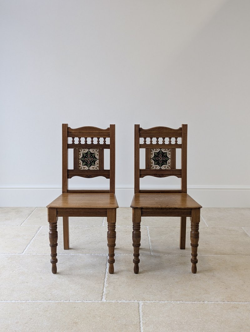 Pair of Antique Victorian Oak Side Chairs with Ceramic Tile Backs c.1890