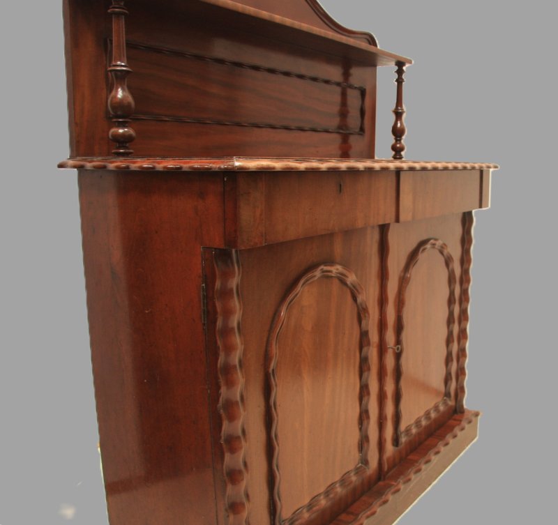 Victorian Mahogany Chiffonier Sideboard