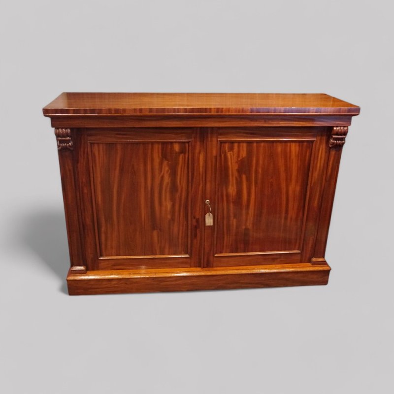 Victorian mahogany cupboard