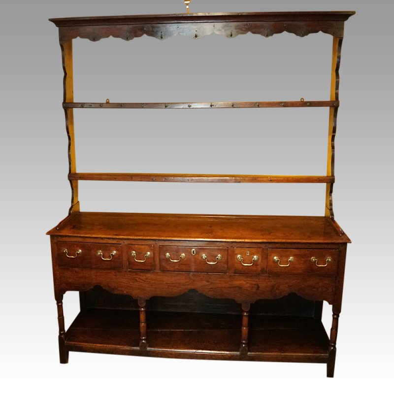 Georgian oak pot board dresser