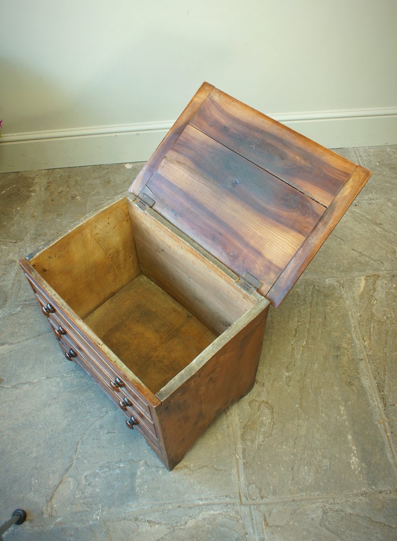 Georgian Plumwood Close Stool