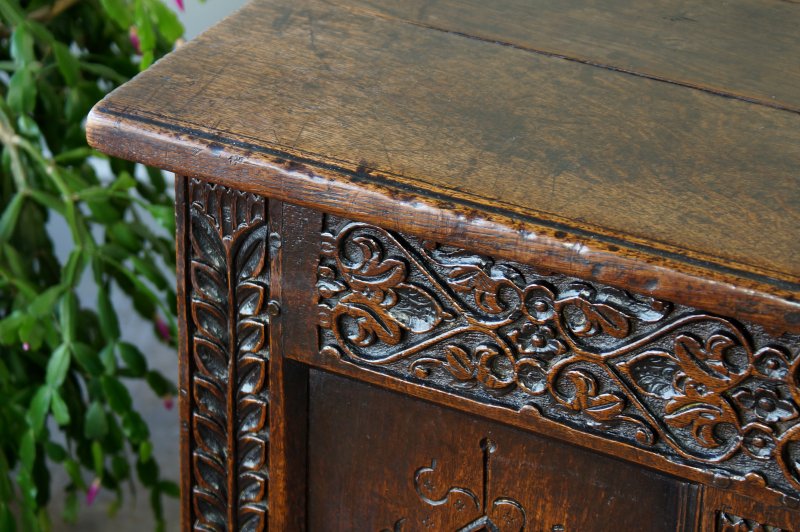 17th Century Yorkshire Coffer.