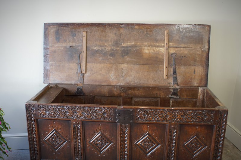 17th Century Yorkshire Coffer.