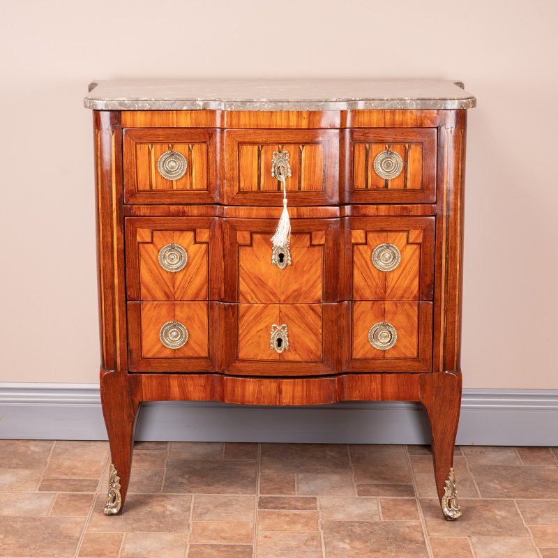 Continental Three Drawer Commode