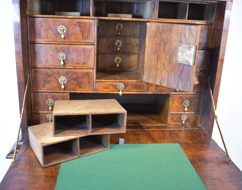 Walnut Secretaire Queen Anne