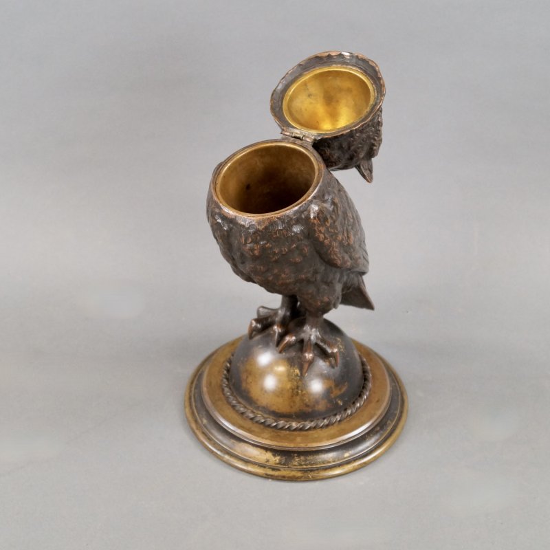 A Superb Bronze Owl Tobacco Jar