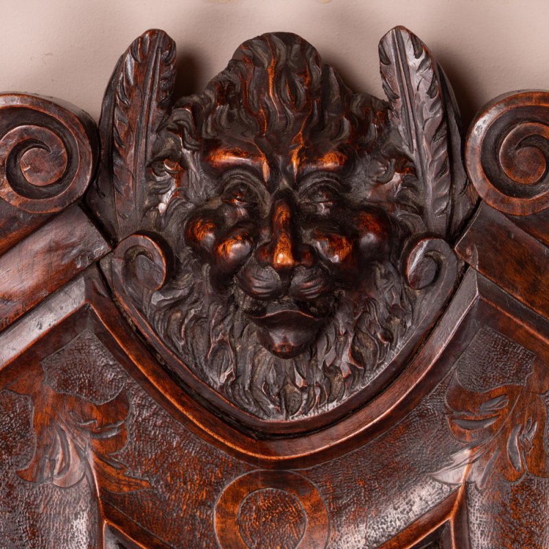 Italian Renaissance Revival Walnut Hall Bench