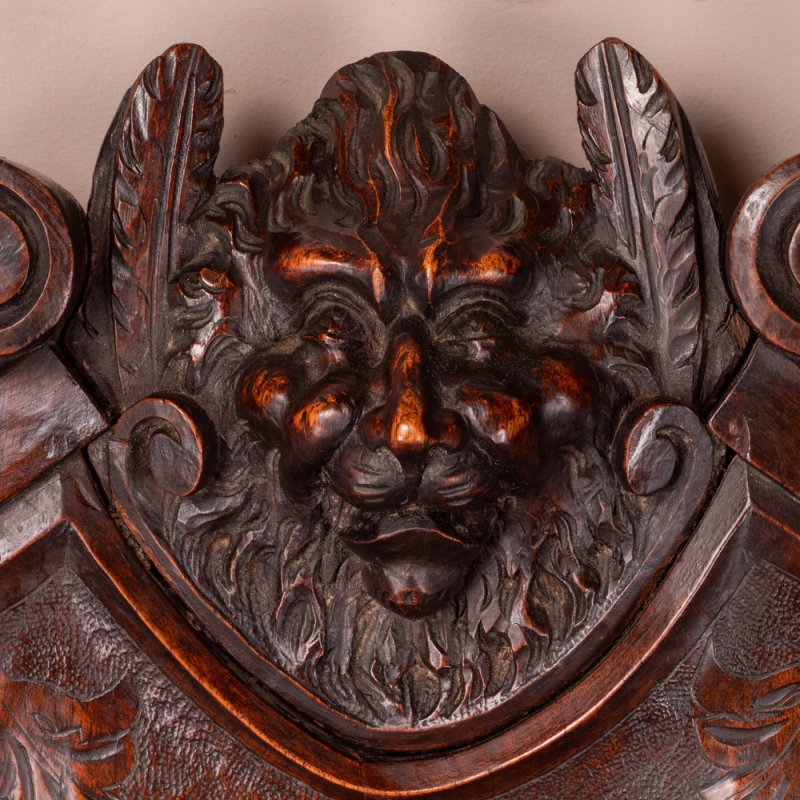Italian Renaissance Revival Walnut Hall Bench