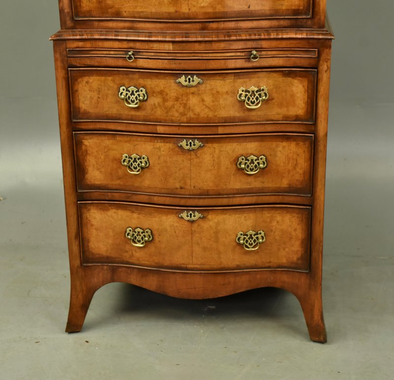 Queen Anne Serpentine Walnut Chest On Chest Tall Boy