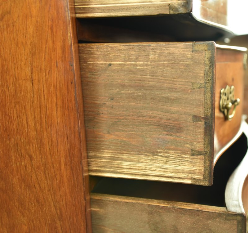 Queen Anne Serpentine Walnut Chest On Chest Tall Boy
