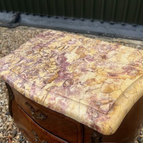 A Superior Quality Pair Of French Kingwood Bedside Chests