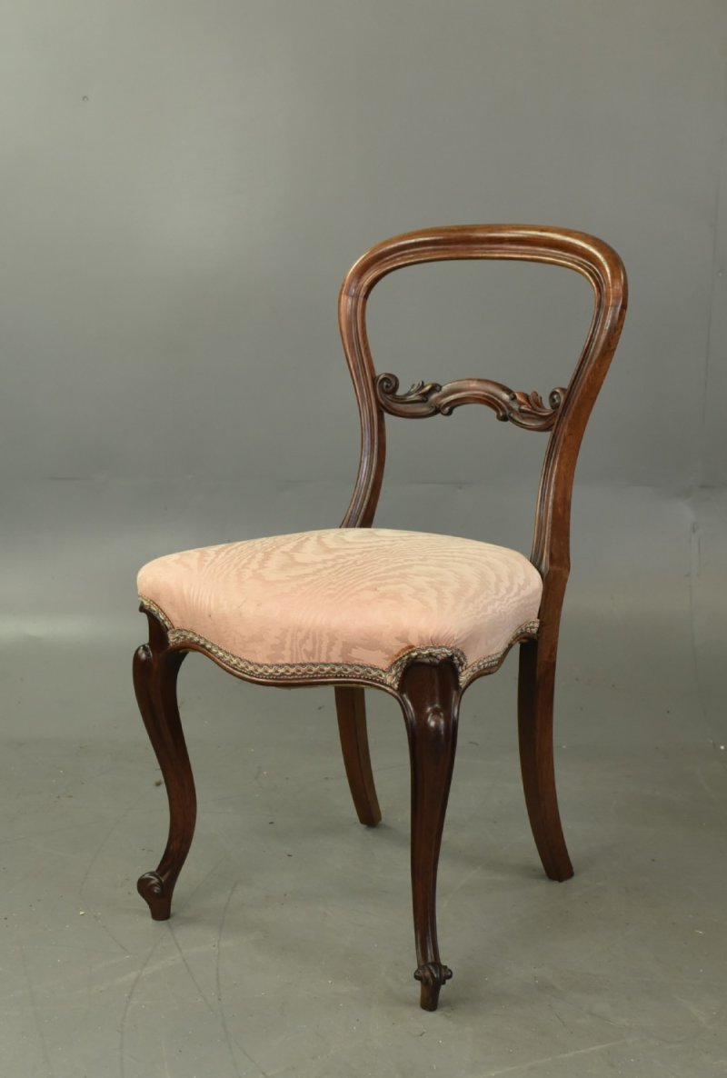 Set Of Six Victorian Rosewood Dining Chairs