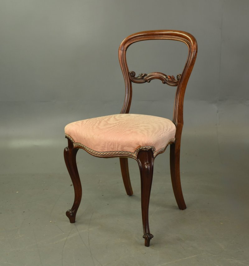 Set Of Six Victorian Rosewood Dining Chairs