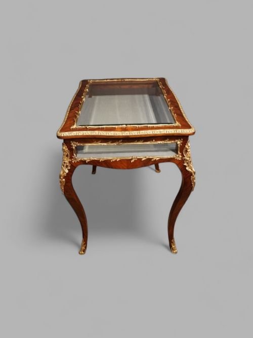 Large 19thc Rosewood Curio Cabinet