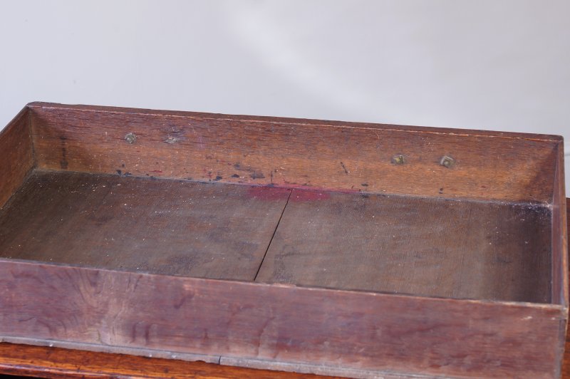 Mid 18th Century Oak Lowboy / Side Table