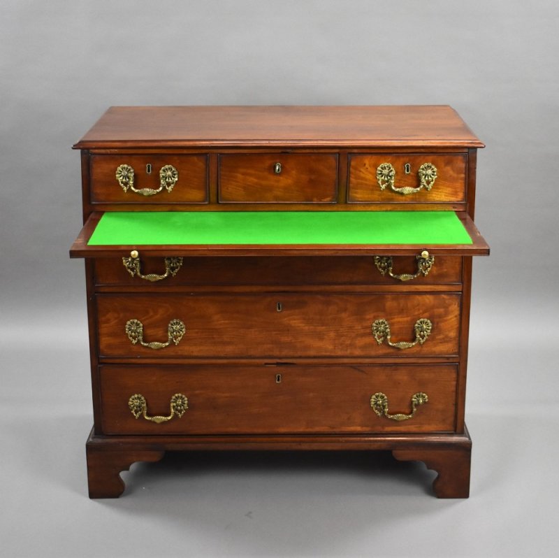 George III Mahogany Chest Of Drawers