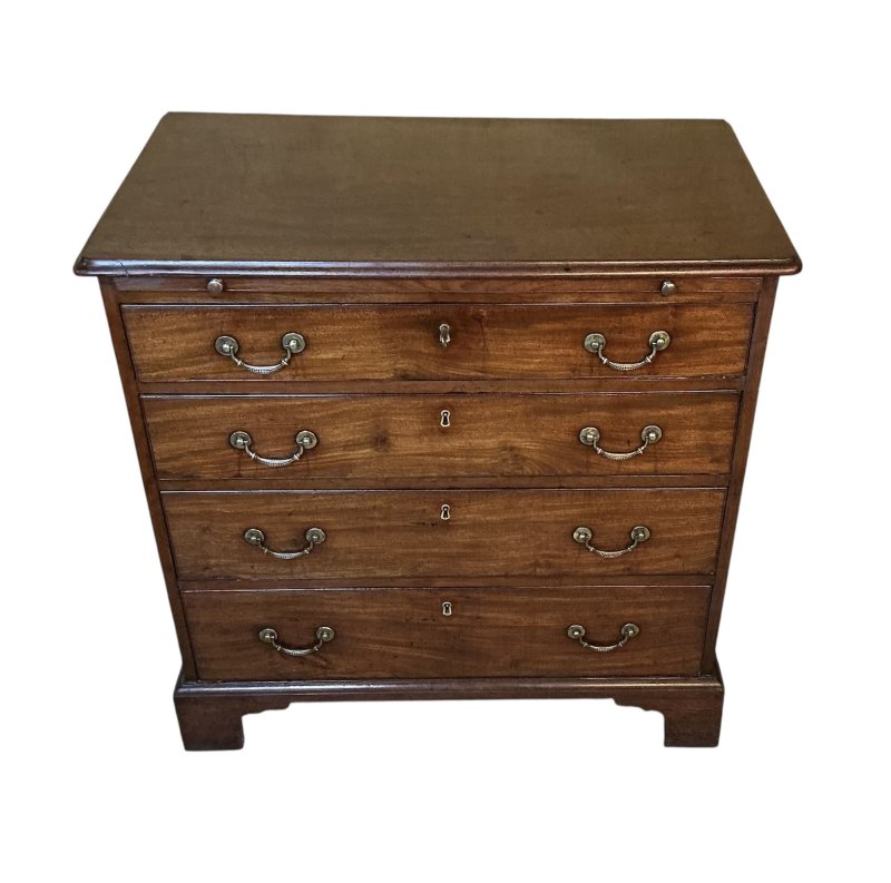 Georgian Mahogany Bachelors Chest