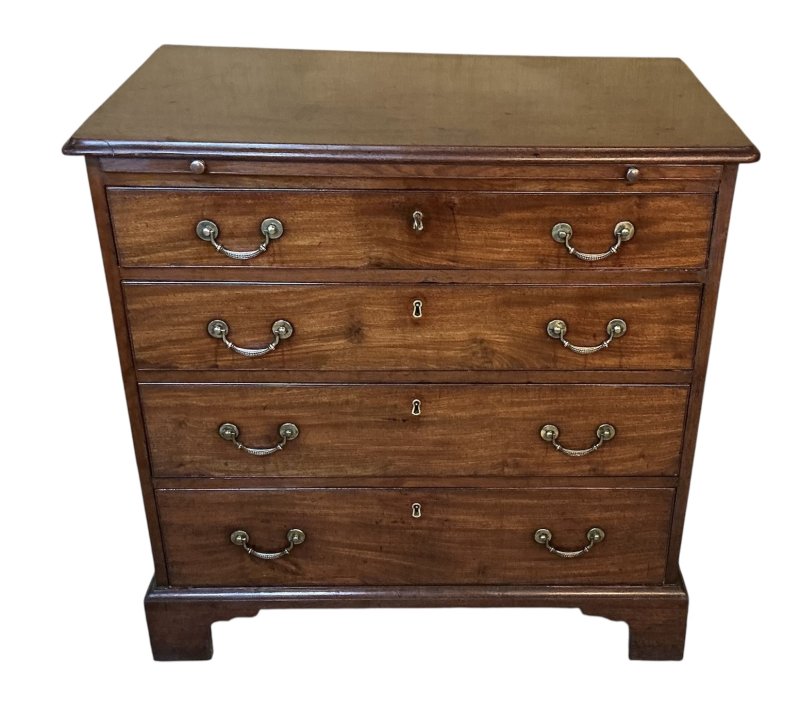 Georgian Mahogany Bachelors Chest
