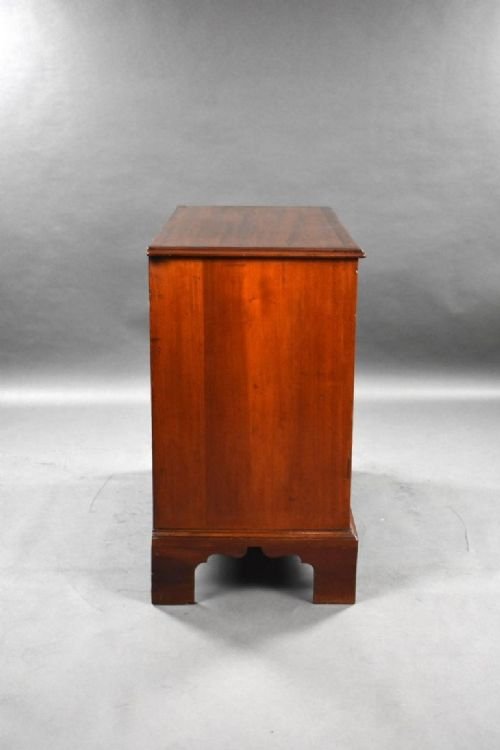 George III Mahogany Chest Of Drawers