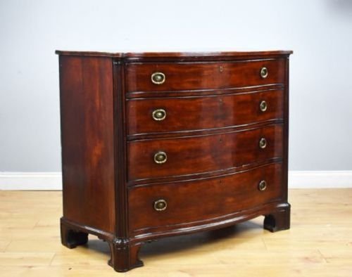 18th Century Mahogany Serpentine Chest Of Drawers