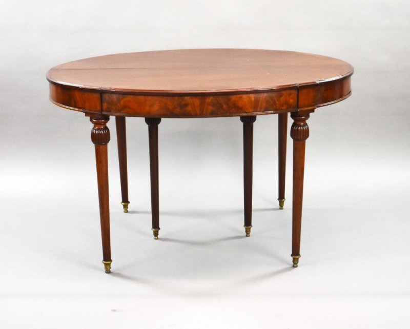 Large Antique Mahogany Extending Dining Table