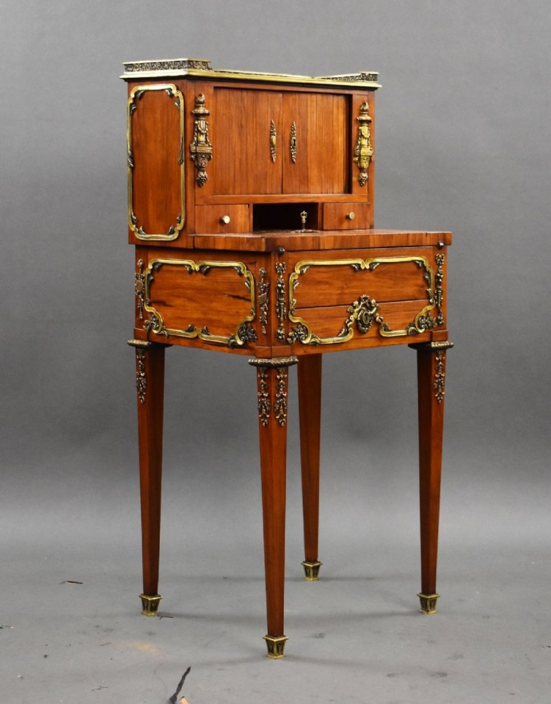 19th Century French Satinwood Bonheur Du Jour With Ormolu Mounts
