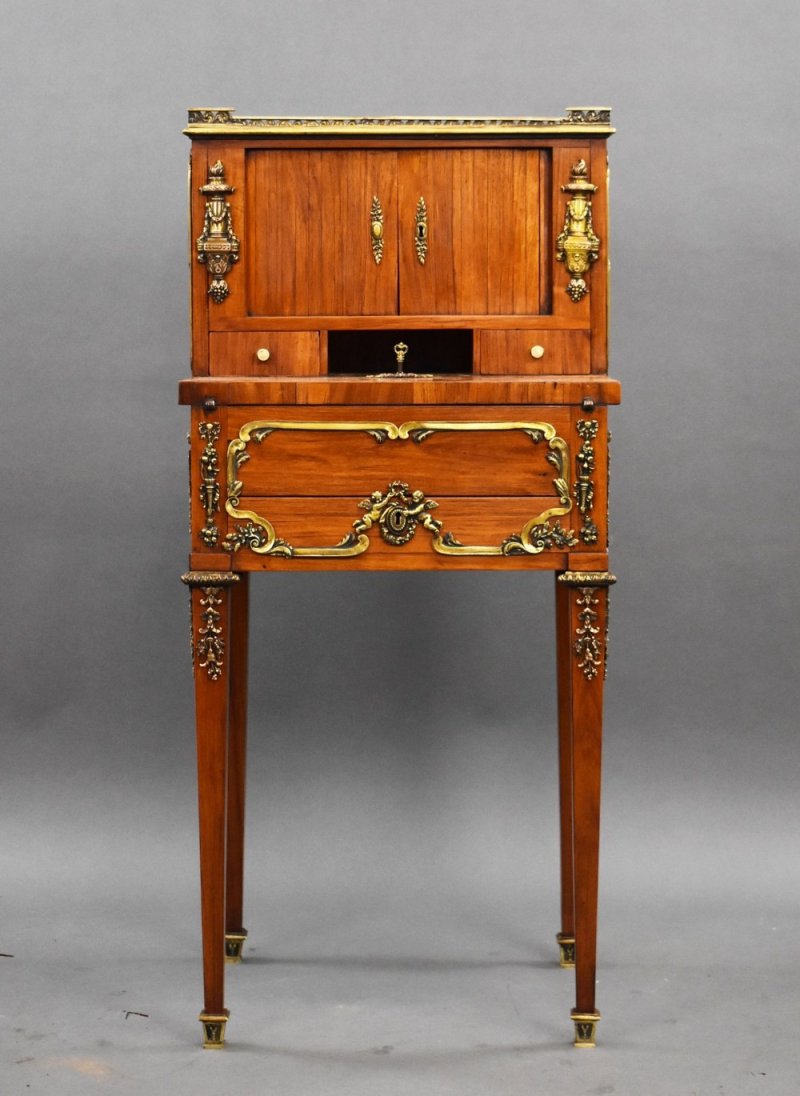 19th Century French Satinwood Bonheur Du Jour With Ormolu Mounts