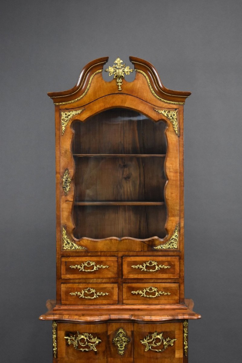 19th Century French Walnut Bonheur Du Jour