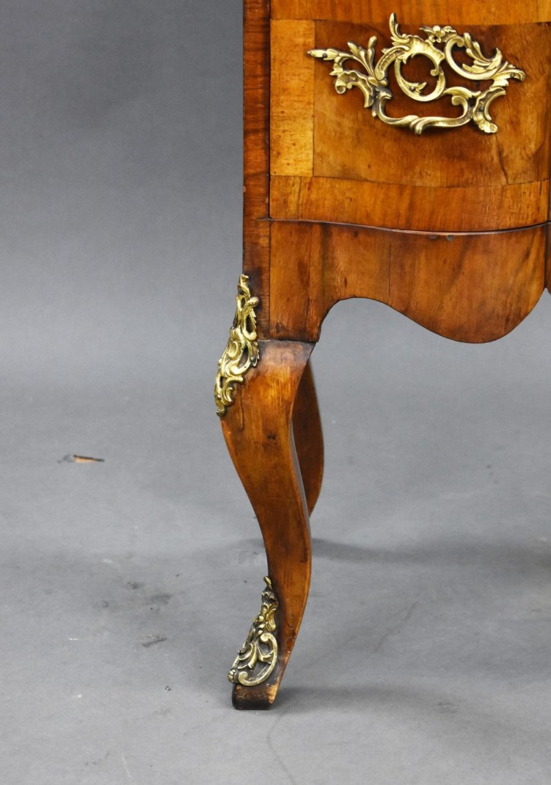 19th Century French Walnut Bonheur Du Jour