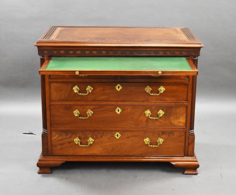 George III Mahogany Chest Of Drawers