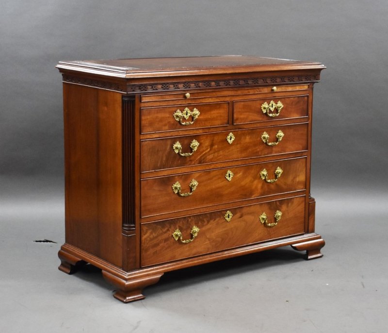 George III Mahogany Chest Of Drawers