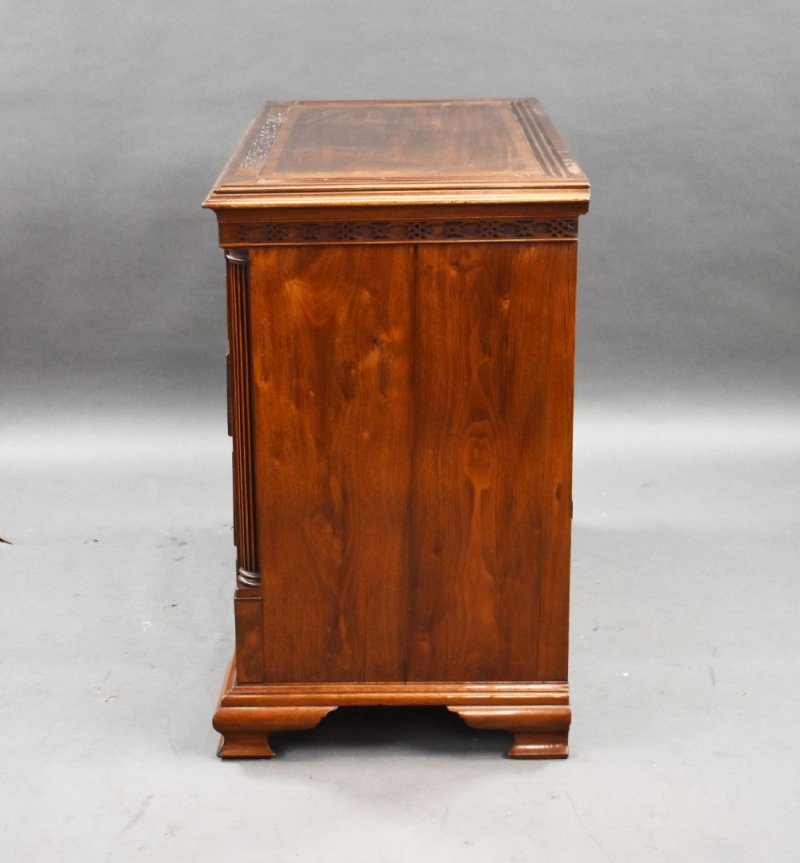 George III Mahogany Chest Of Drawers