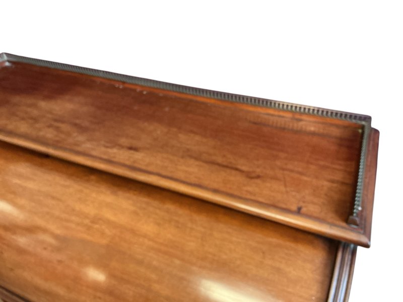 Victorian Mahogany Cylinder Desk