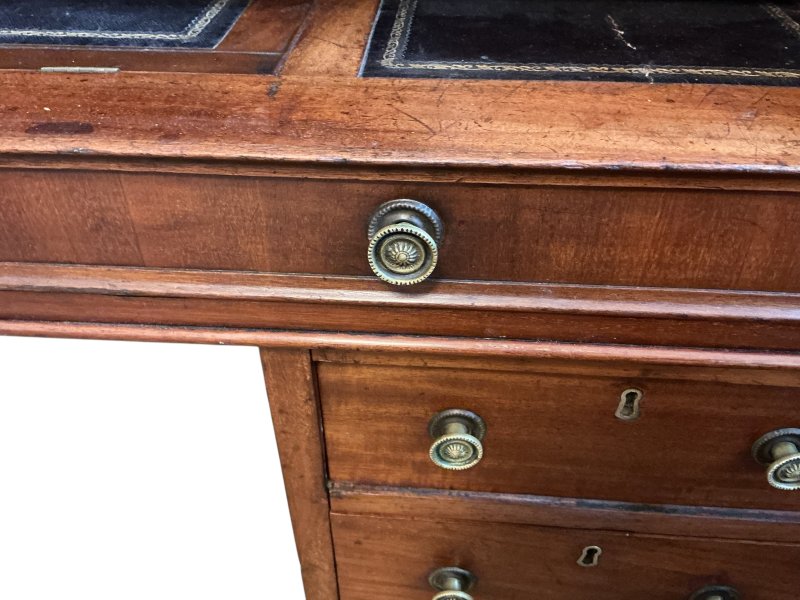Victorian Mahogany Cylinder Desk