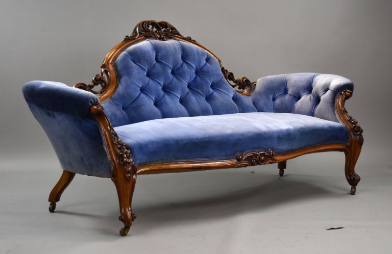 Victorian Walnut Double Ended Sofa