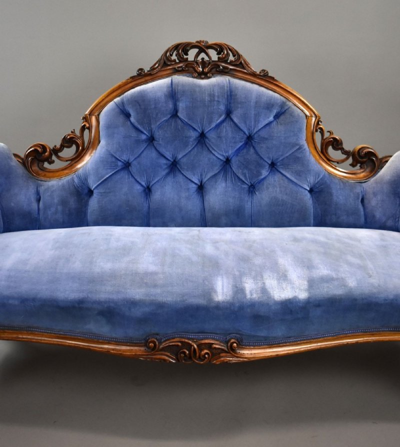 Victorian Walnut Double Ended Sofa