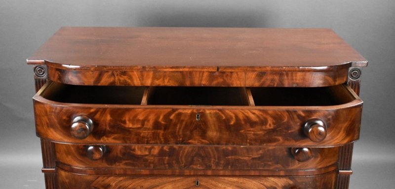 Victorian Flame Mahogany Chest Of Drawers