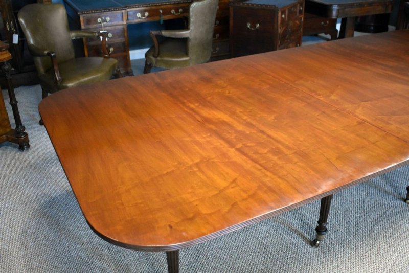 Regency Mahogany Extending Dining Table