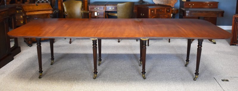 Regency Mahogany Extending Dining Table
