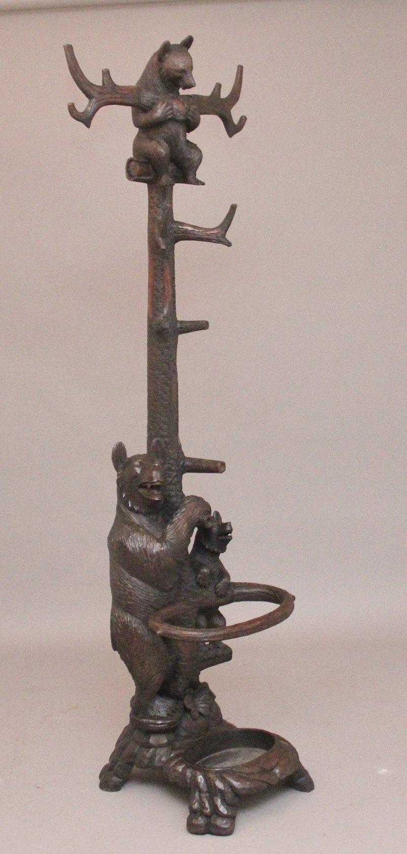 Early 20th Century carved bear hall stand