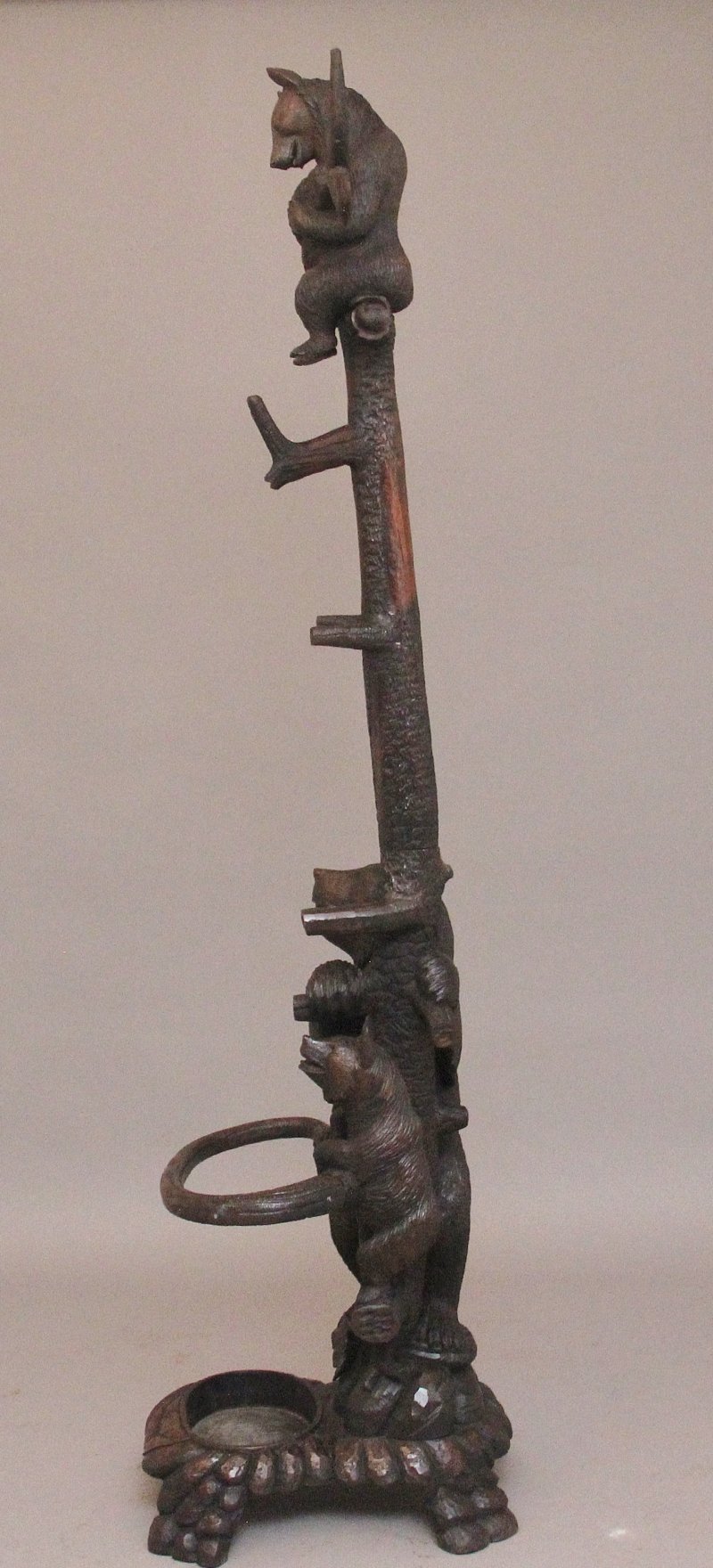 Early 20th Century carved bear hall stand