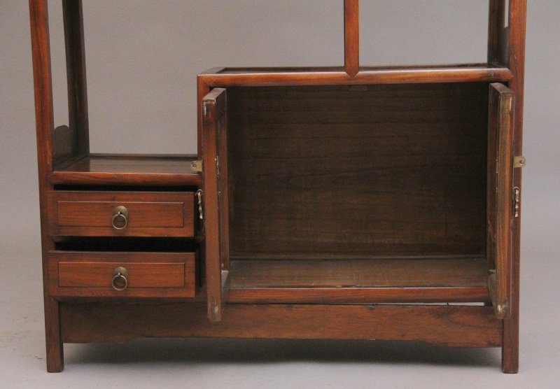 Early 20th Century Chinese display cabinet