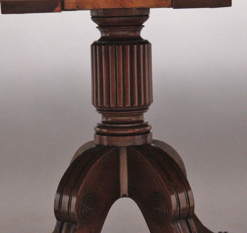 Early 19th Century mahogany three pedestal dining