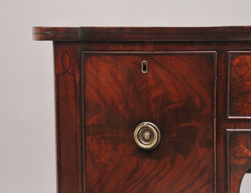 Early 19th Century mahogany sideboard