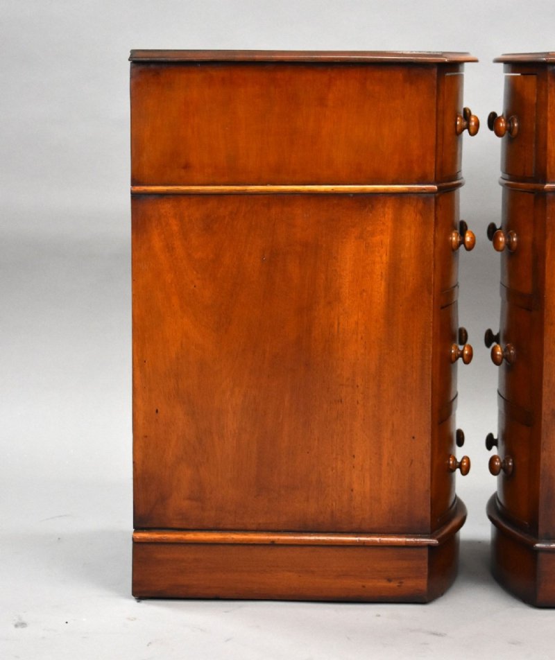 Pair Of Victorian Mahogany Bow Front Bedside Chests